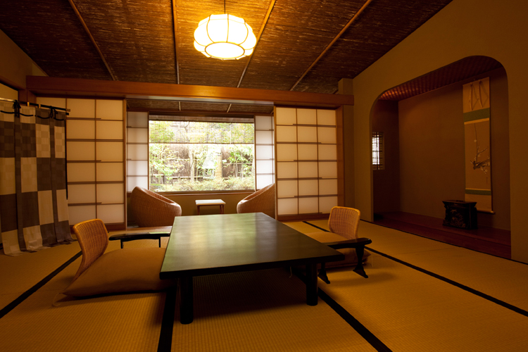 Kokonoe Main room